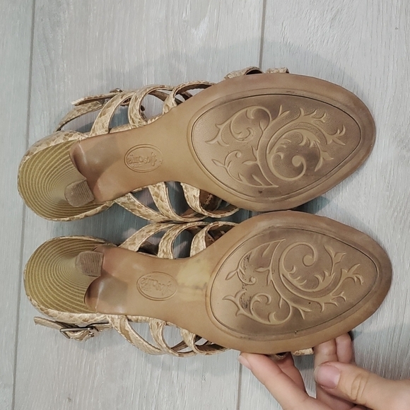 Euro By Sofft Womens Nanette Ankle Strap Heels Leather Comfort shoes sz 6M - Picture 9 of 13